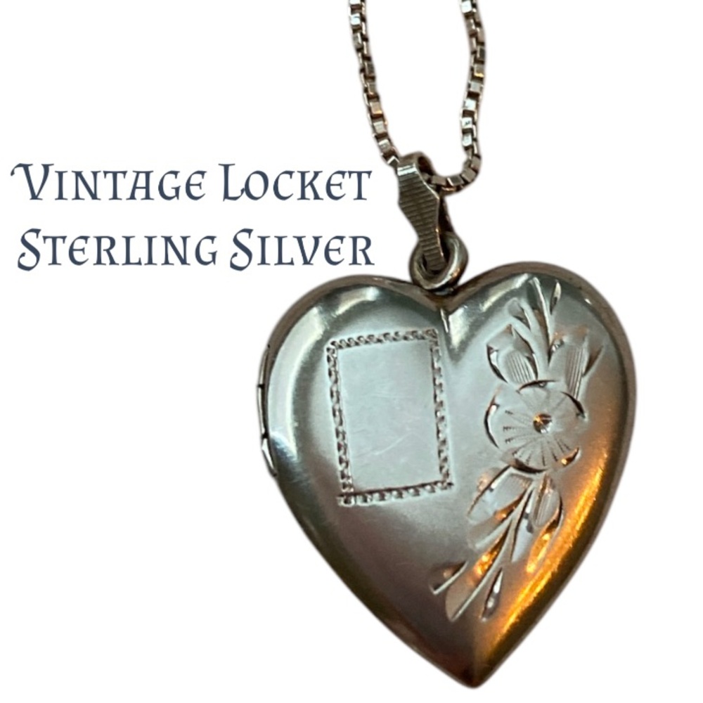 Large Vintage Sterling Silver Heart Locket